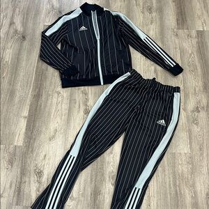 Adidas Tiro Youth Large soccer jacket and pants Tracksuit